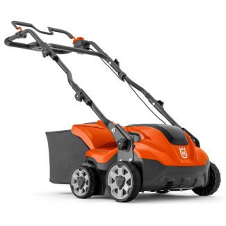 Husqvarna S138i Battery Scarifier - Cheshire, UK